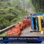 Satu Unit Kendaraan Mobil Truk Terguling di Tanjakan Cisarakan Palabuhanratu Sukabumi, Satlantas Lakukan Pengamanan Screenshot_20260128-143007_1