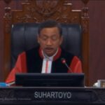 SIDANG UJI MATERI UU KEBERSIHAN DI MK — KETERANGAN PEMERINTAH DINILAI TIDAK CERMAT, DPR BELUM SIAP BERKETERANGAN Screenshot_20260810-212256_1